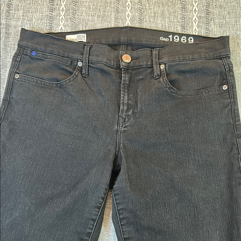 GAP Black Straight Leg Jeans Classic Style